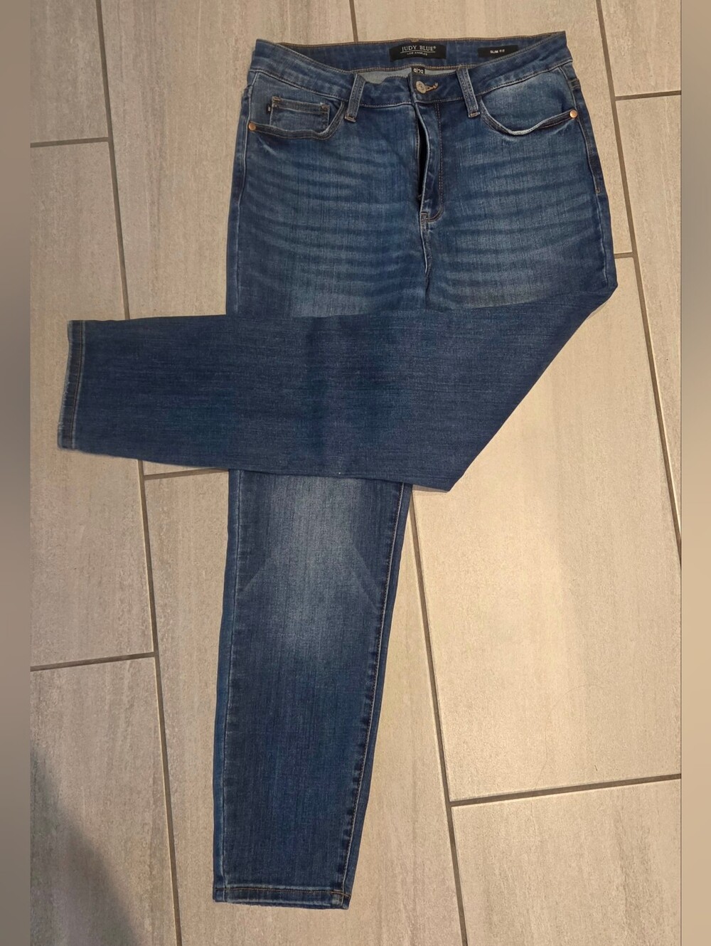 Judy Blue Slim Fit Jean Size 9/29